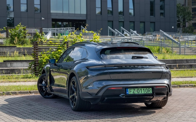 Porsche Taycan cena 539000 przebieg: 12000, rok produkcji 2021 z Góra małe 191